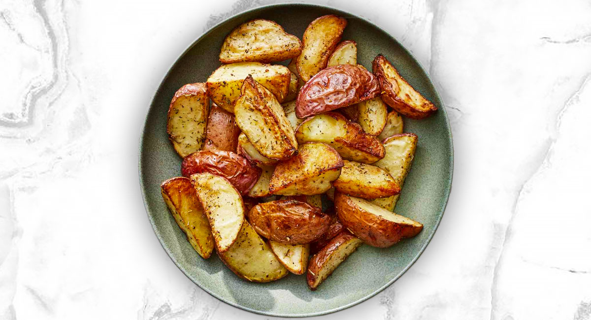 Garlic Roasted Potatoes with Herbs